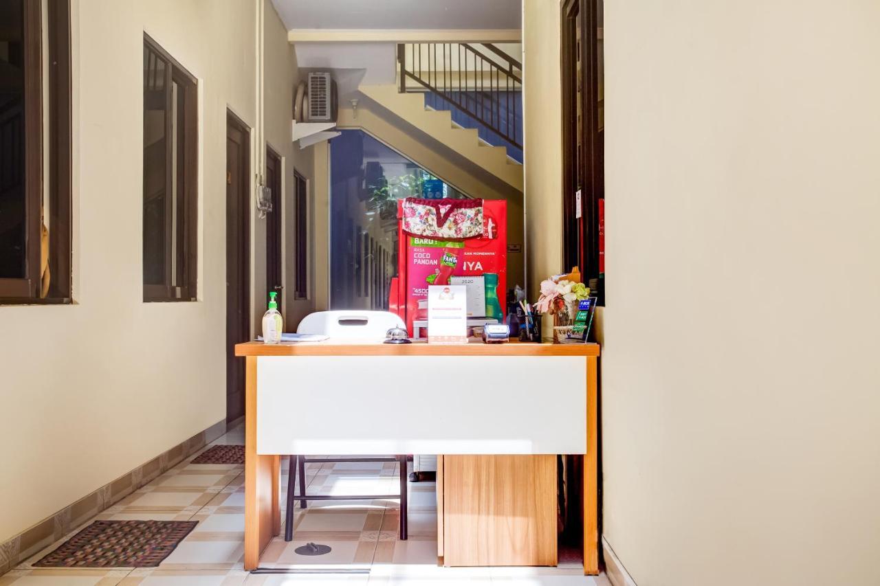 Hotel Oyo 90037 Rumah